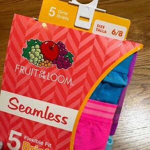 NWT Seamless Underwear, Girls 6/8